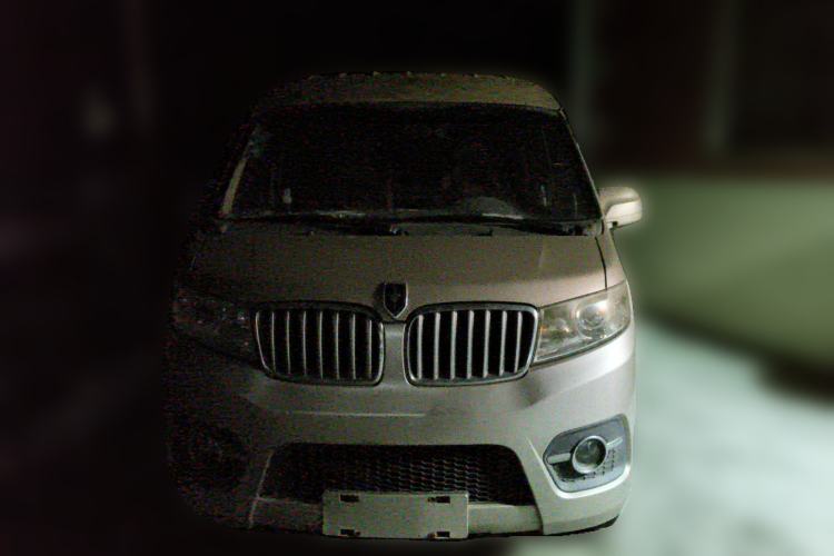 Used Jinbei Hiace X30 2013 1.3L Standard Version
