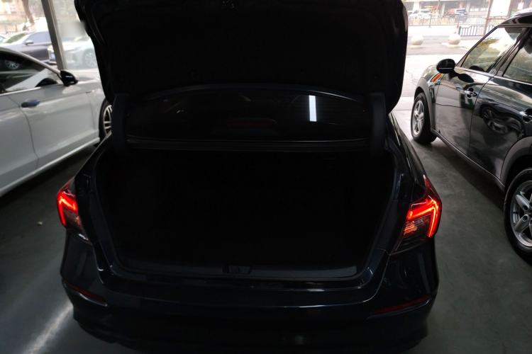 Used Honda Civic 2022 240TURBO CVT Dynamic Edition
