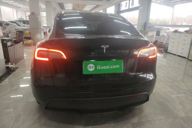 Used Tesla Model Y 2023 Rear-Wheel-Drive Version