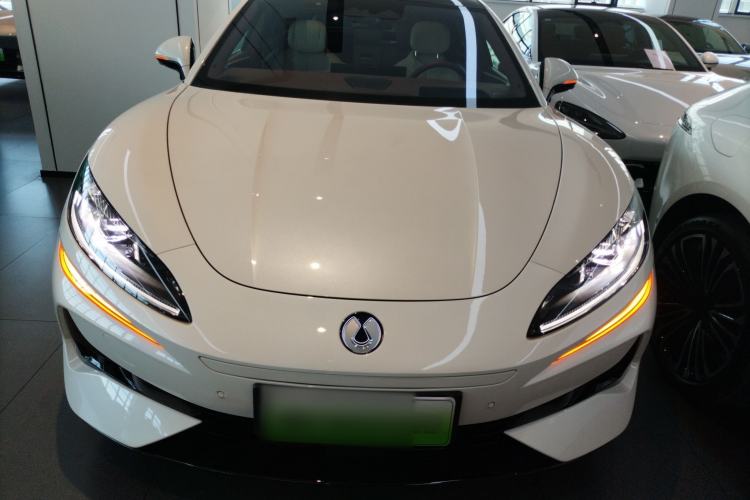 Used Denza Z9GT 2024 1100 Four-Wheel Drive Ultra Version
