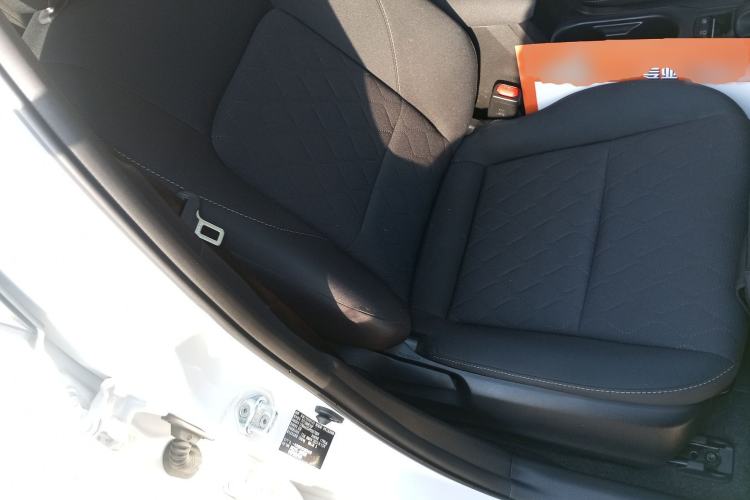 Used Toyota Corolla 2023 1.8L Smart Electric Hybrid Dual-Motor Pioneer Edition Right Front Seat