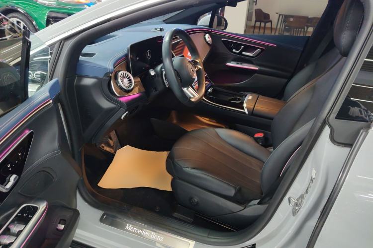 Used Mercedes-Benz EQE 2022 350 Luxury Edition