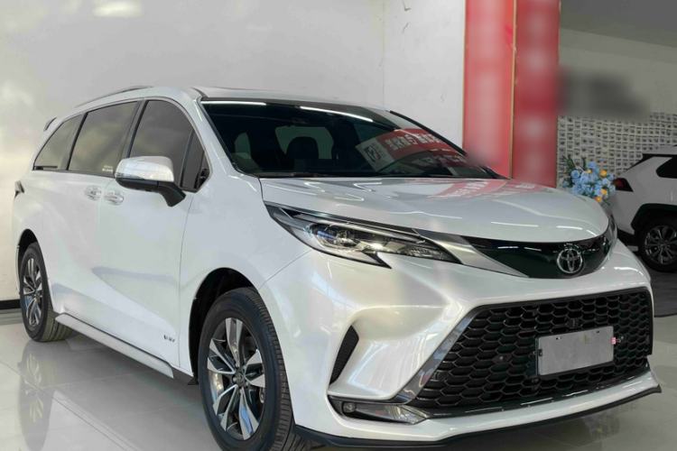 Used Toyota Granvia 2024 2.5L Hybrid Prestige PLUS Four-Wheel Drive Version Exterior 4