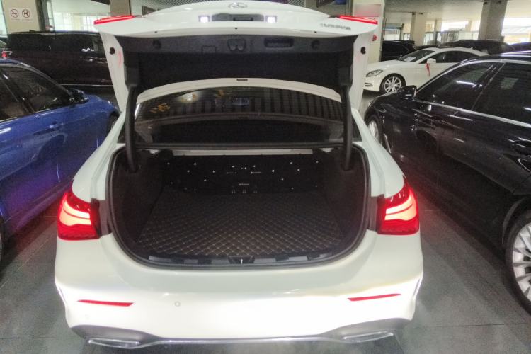 Used Mercedes-Benz A-Class 2024 A 200 L Fashion Model