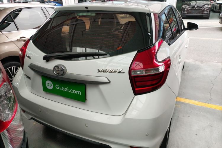 Used Toyota YARiS L Zhi Xuan 2017 1.5G CVT JingSu Model with Upgraded Sunroof
