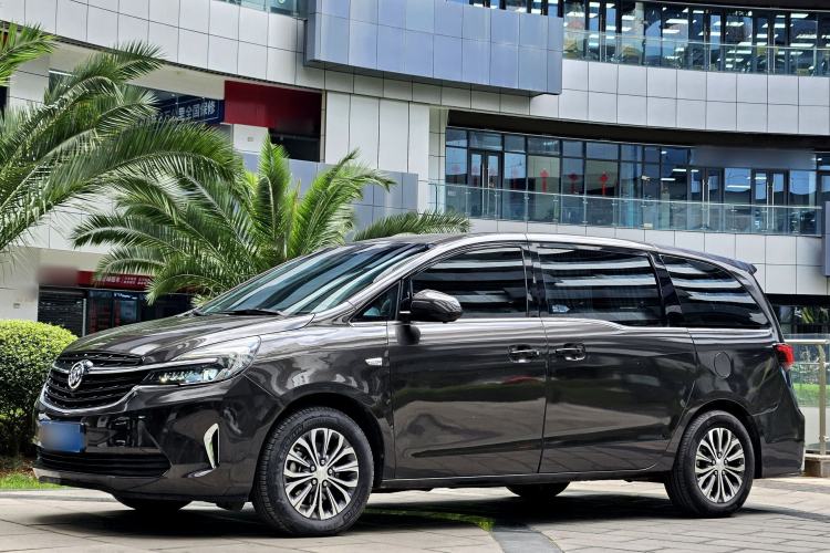 Used Buick GL8 2020 Land Cruiser Executive Class 652T Comfort Model
