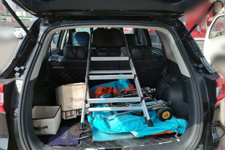 Used CHANGAN CS75 2014 2.0L Manual Luxury Version China V Standard Trunk