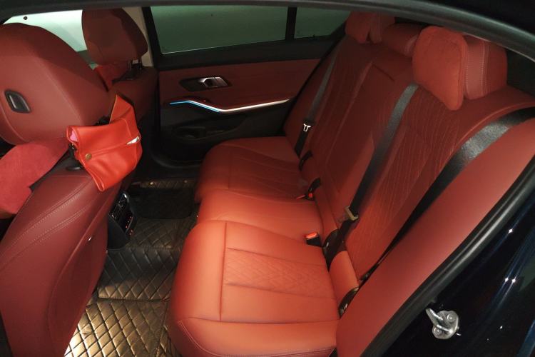 Used BMW i3 2024 eDrive 35 L
