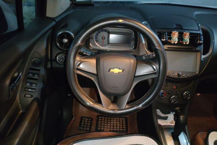 Used Chevrolet Trax 2014 1.4T Automatic Two-Wheel Drive Comfort Version Steering Wheel