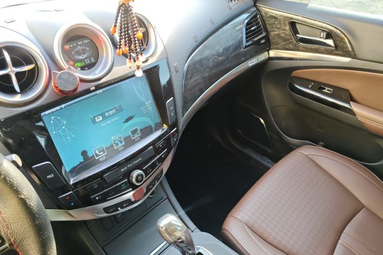 Used BYD S7 2016 2.0T Automatic Prestige Edition