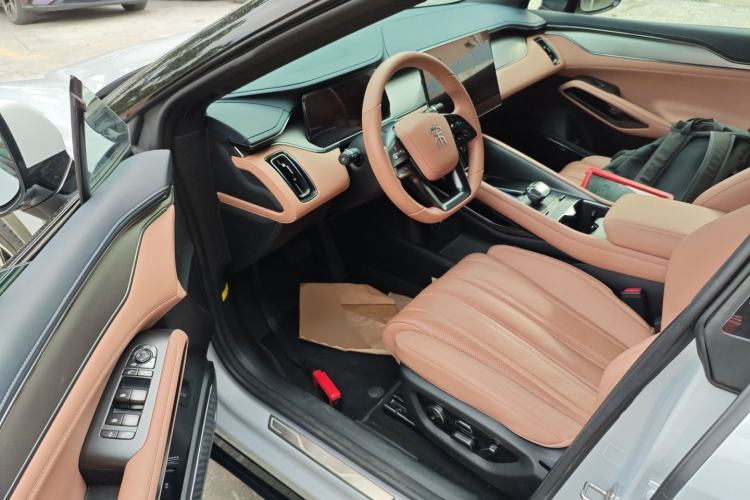 Used BYD Song L EV 2025 662 km Ultra-Range Version Driver Seat