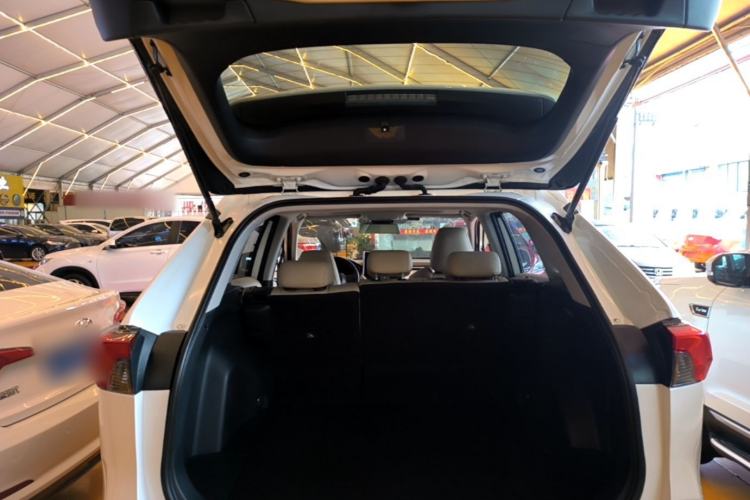 Used Toyota RAV4 2020 2.0L CVT Two-Wheel Drive Fashion Edition
