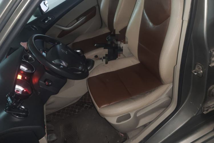 Used Peugeot 408 2013 2.0L Manual Comfort Edition