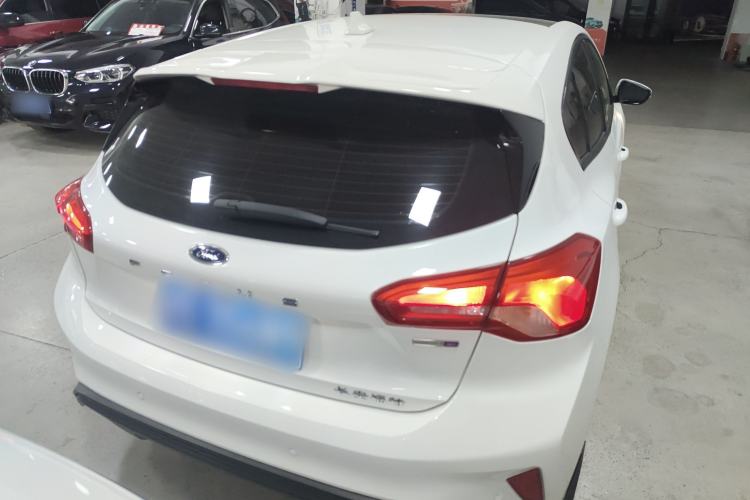 Used Ford Focus 2020 Hatchback EcoBoost 180 Automatic Trend Edition
