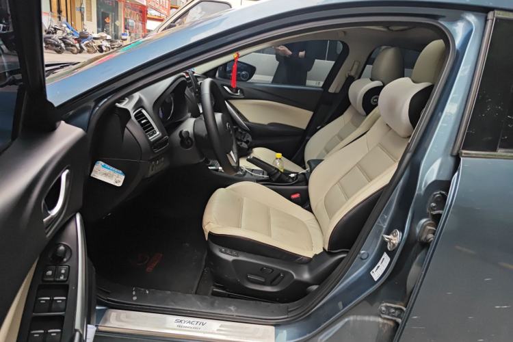 Used Mazda Atenza 2014 2.0L Blue Sky Luxury Edition
