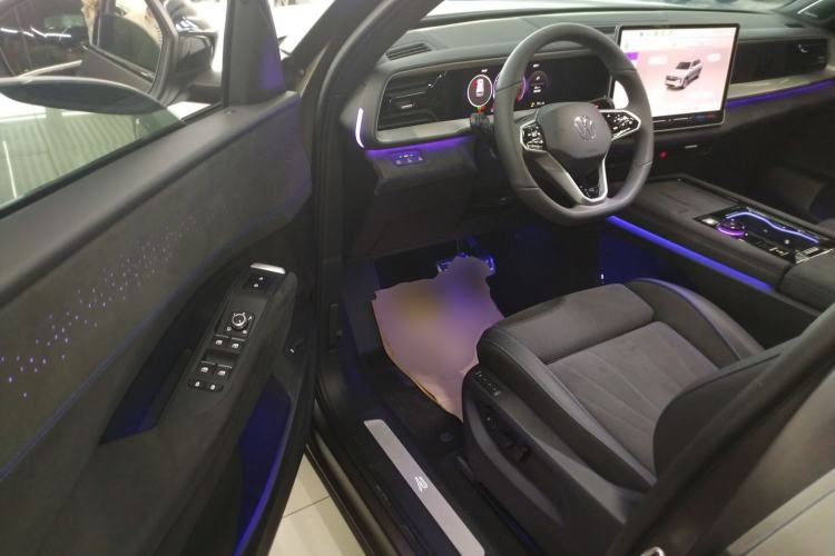 Used Volkswagen Teramont 2025 Tiguan Pro 450TSI Four-Wheel Drive Summit Edition