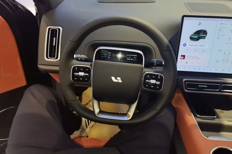 Used Li Auto L6 2025 Pro Smart Refresh Edition Steering Wheel