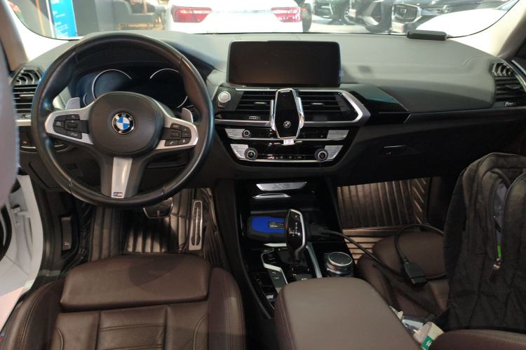 Used BMW X3 2019 xDrive28i M Sport Package Center Console