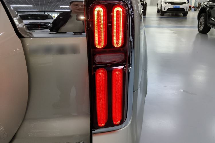 Used Tank 500 New Energy 2023 Hi4-T
