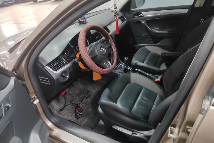 Used Volkswagen Bora 2014 1.6L Manual Comfort Model
