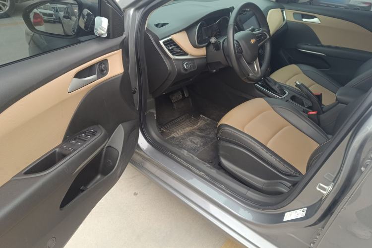 Used Chevrolet Monza 2022 320 Automatic Enjoyment Edition Driver Seat