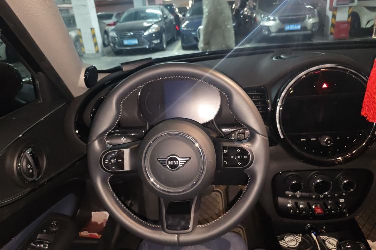 Used MINI Clubman 2023 Refresh 1.5T COOPER Connoisseur