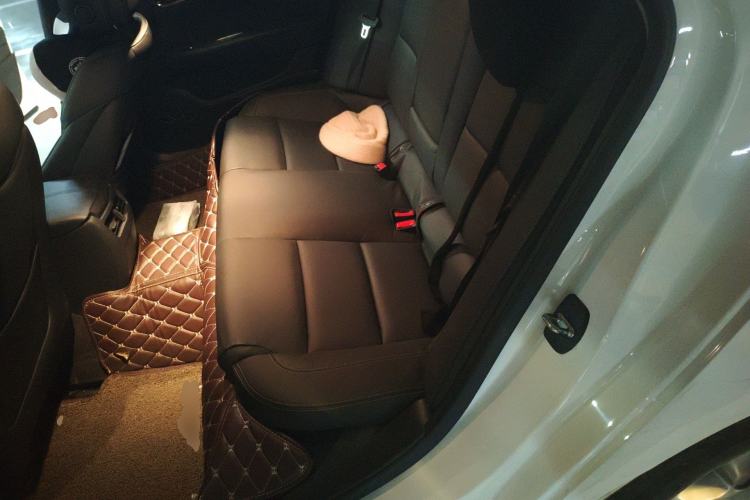 Used Cadillac ATS-L 2016 28T Fashion Edition Left Rear Seat