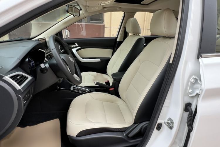 Used Changan Alsvin V7 2015 1.6L Automatic Enjoyment Model China IV Standard