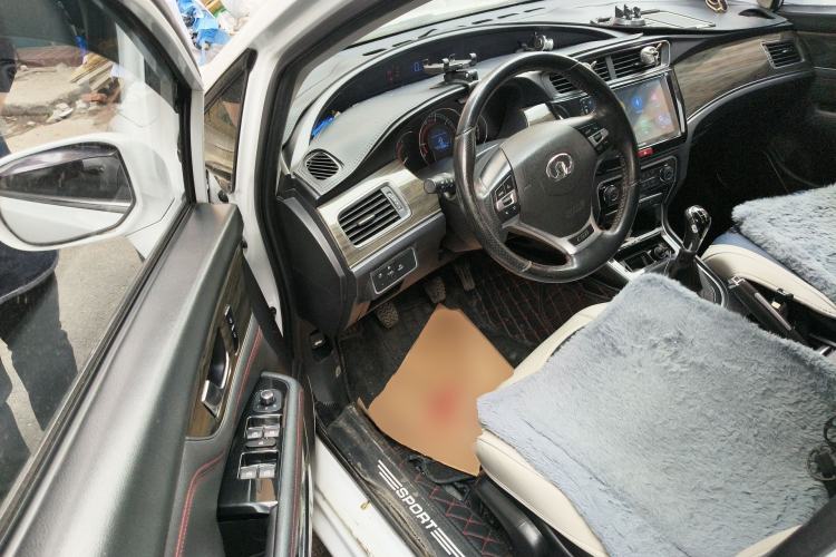 Used Great Wall C50 2014 Upgraded Model 1.5T Manual Comfort Version
