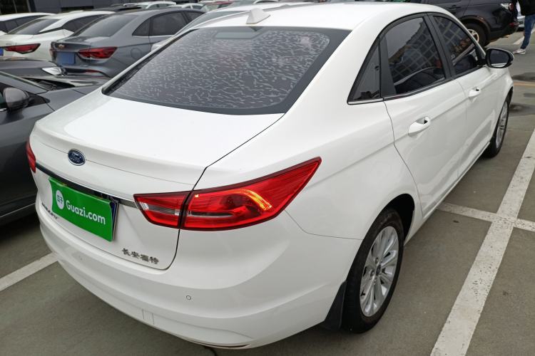 Used Ford Escort 2017 Happiness Edition 1.5L Automatic Fashion Version
