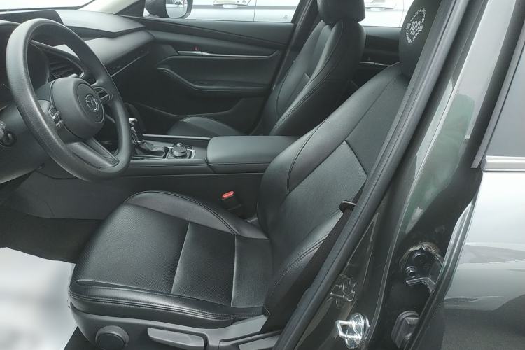 Used Mazda 3 Axela 2020 1.5L Automatic ZhiMei Edition Left Front Seat