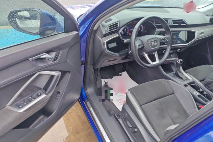 Used Audi Q3 2020 35 TFSI Ambition Dynamic Edition Driver Seat