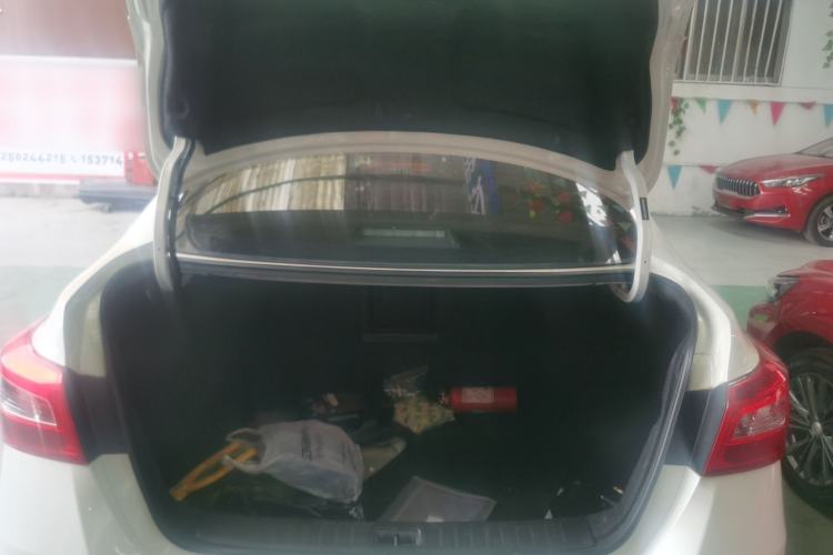 Used Nissan Sylphy 2022 Classic 1.6XL CVT Luxury Edition Trunk