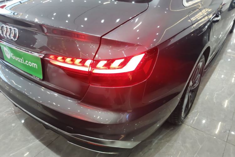 Used Audi A4L 2023 40 TFSI Fashion Dynamic Model
