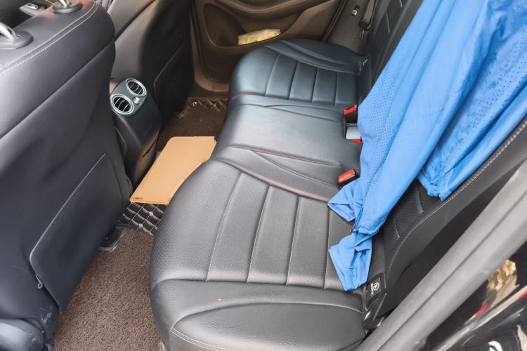 Used Mercedes-Benz GLC 2016 GLC 260 4MATIC Luxury Model