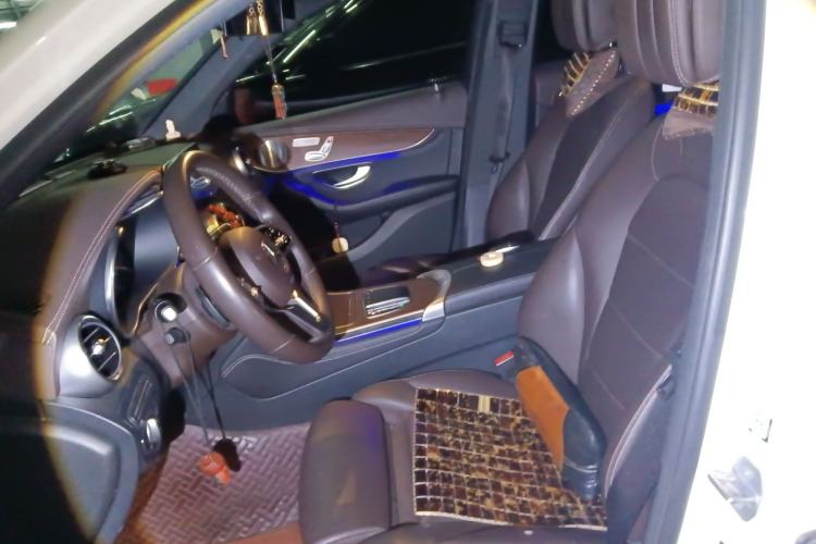 Used Mercedes-Benz GLC 2020 GLC 300 L 4MATIC Luxury Model
