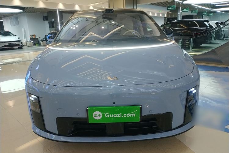 Used Li Auto i8 2025 Model Standard Version Front