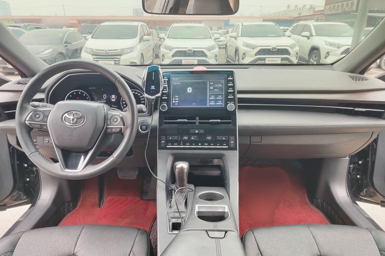 Used Toyota Avalon 2019 2.5L Touring Premium Version China VI Standard
