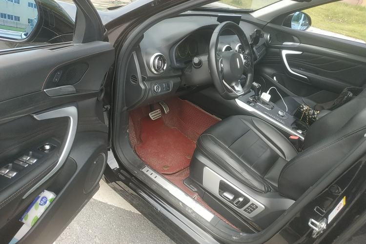 Used Wey VV7 2017 2.0T Flagship Model
