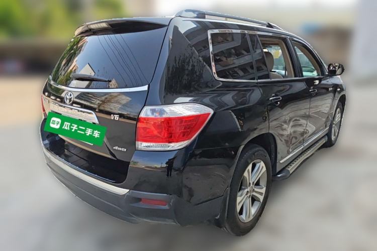 Used Toyota Highlander 2012 2.7L Two-Wheel Drive 7-Seater Luxury Edition
