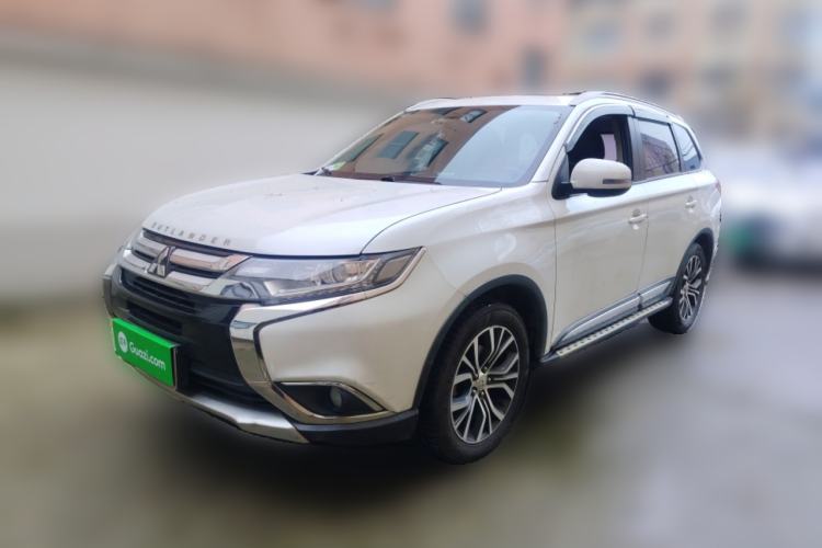 Used Mitsubishi Outlander 2018 2.0L Two-Wheel Drive Glory Edition 5 Seats