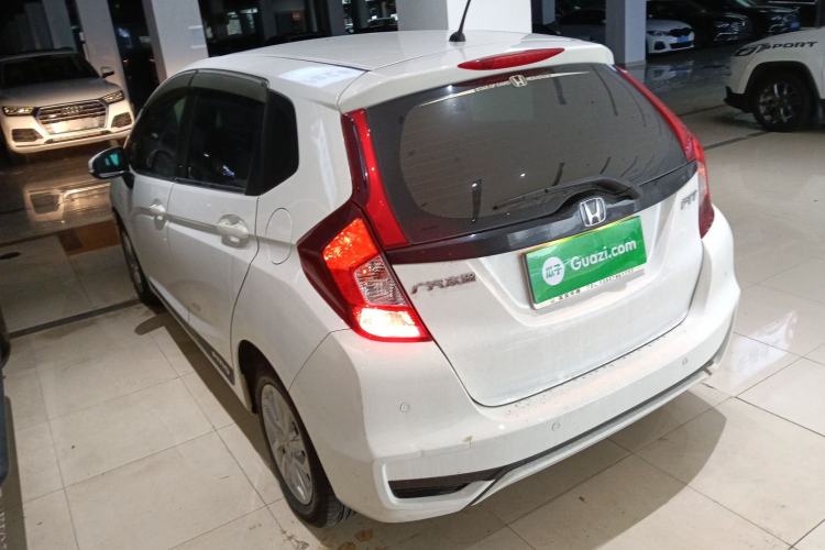 Used Honda Fit 2018 1.5L CVT Comfort Sunroof Version