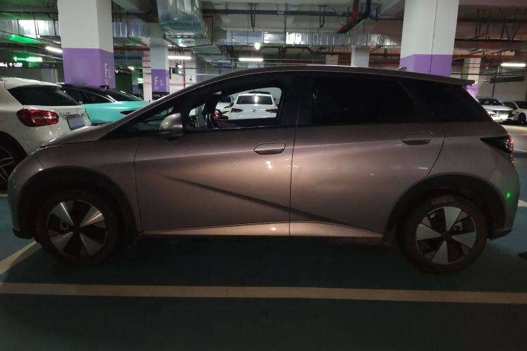 Used BYD Dolphin 2023 420 km Fashion Edition
