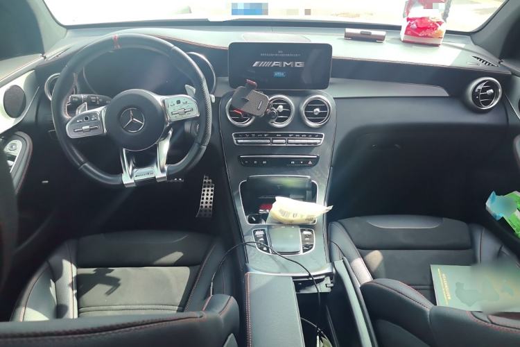 Used Mercedes-Benz GLC AMG 2020 AMG GLC 43 4MATIC Center Console