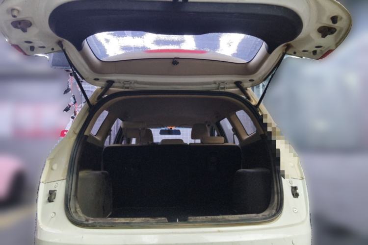 Used Baojun 310W 2017 1.5L Manual Comfort Version China V