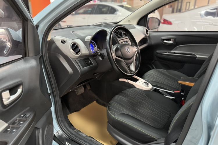 Used Oshan Benni E-Star 2021 National Edition Xin Yue Version (Fast-Charging Edition) Lithium Iron Phosphate (31.95 kWh)