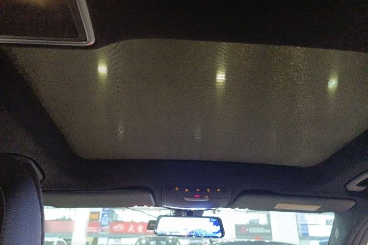 Used Mercedes-Benz GLC 2021 GLC 260 L 4MATIC Dynamic Edition Headliner