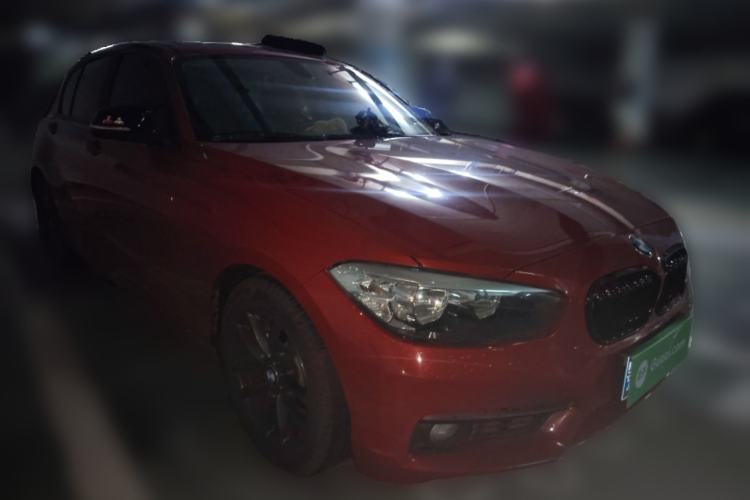 Used BMW 1 Series 2016 118i Leading Model Front Right 45 Deg