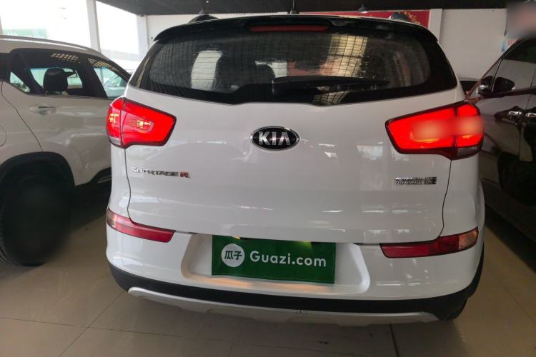 Used Kia Sportage R 2016 2.0L Manual Two-Wheel Drive GL Trim
