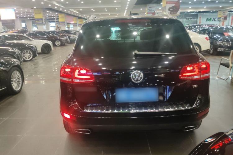 Used Volkswagen Touareg 2014 4.2L Standard Edition